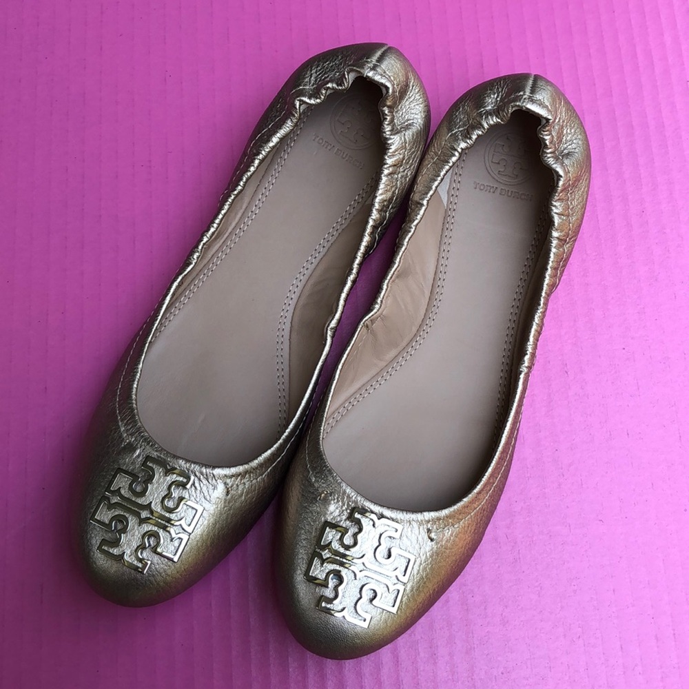 Tory Burch melinda ballet flats Never been worn!